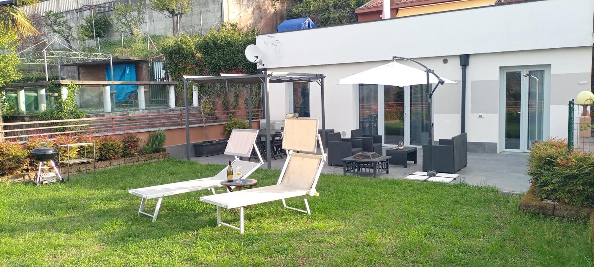 Mirasole Holiday House Leggiuno Exterior photo